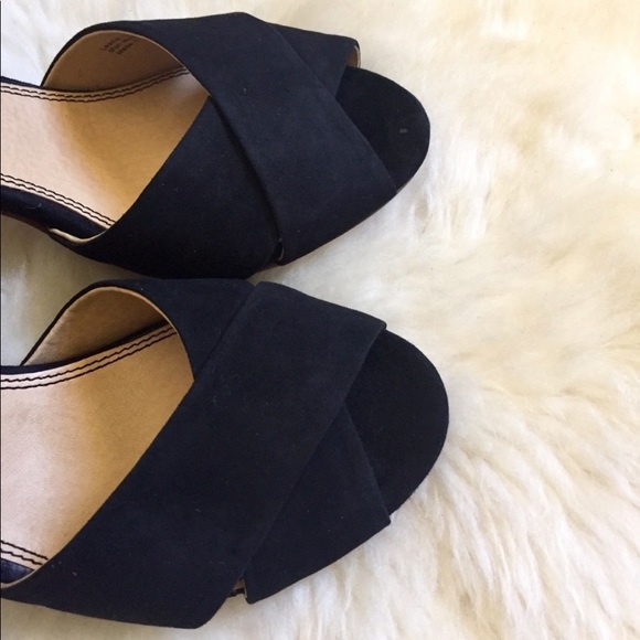 Splendid Johnson Block Heel Black Suede Sandals - Picture 3 of 7